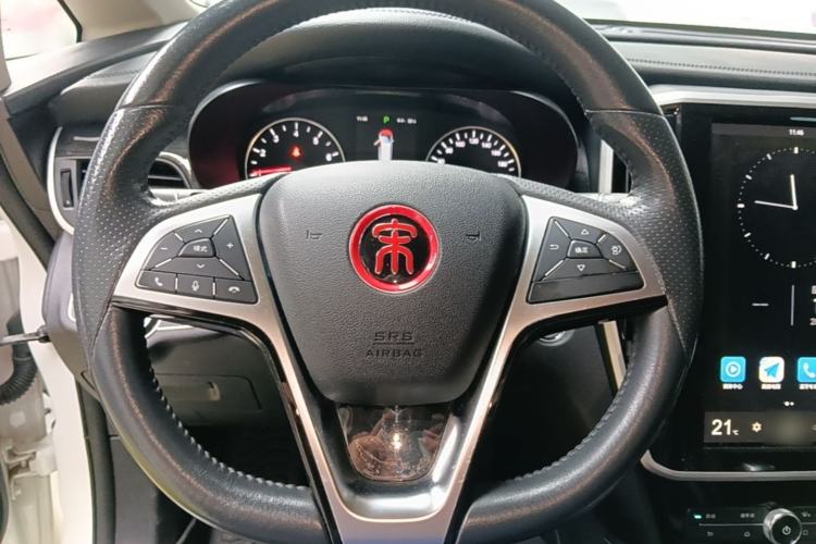 Used BYD Song MAX 2018 1.5T Automatic Smart Connect Luxury 6-Seater Steering Wheel