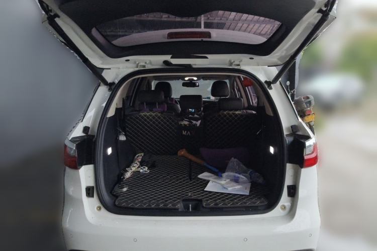 Used BYD Song MAX 2018 1.5T Automatic Smart Connect Luxury 7-Seater Trunk