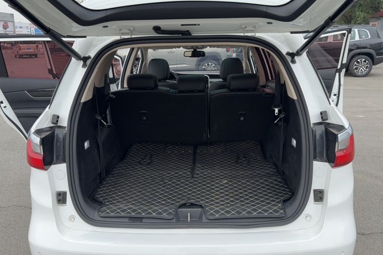 Used BYD Song MAX 2018 1.5T Automatic Smart Connect Flagship 7-Seater Trunk