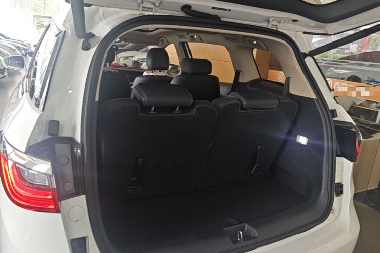 Used BYD Song MAX 2018 1.5T Automatic Smart Connect Luxury 6-Seater Trunk
