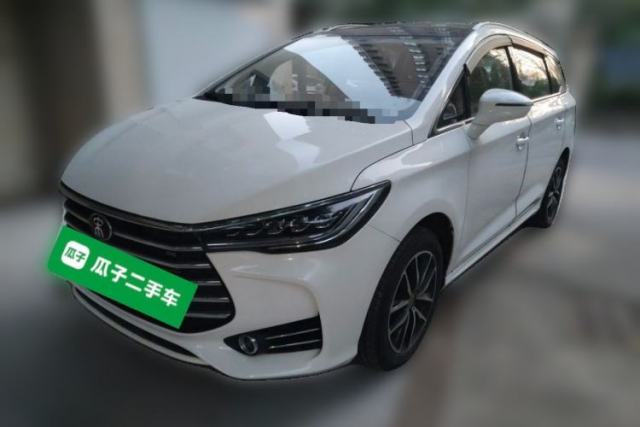 Used BYD Song MAX 2018 1.5T Automatic Smart Connect Elite Model with 6 Seats