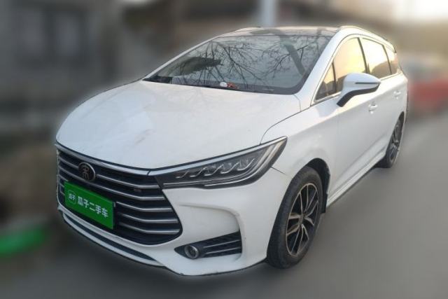 Used BYD Song MAX 2018 1.5T Automatic Smart Connect Elite Model with 6 Seats