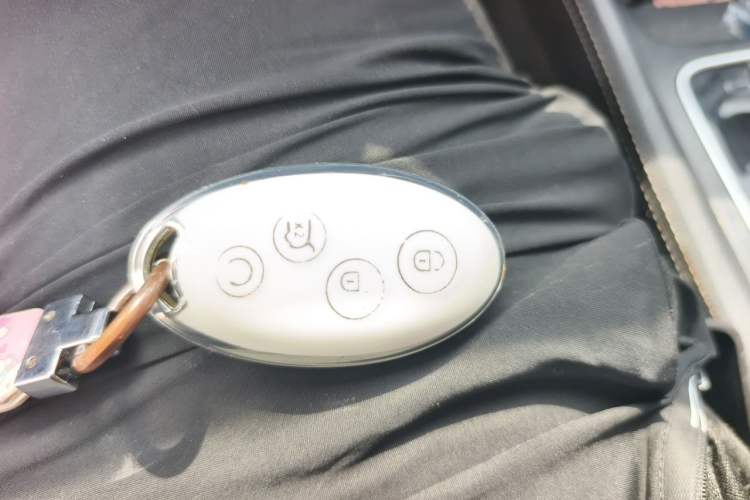 Used BYD Song MAX 2018 1.5T Automatic Smart Connect Elite Model with 6 Seats Vehicle Key