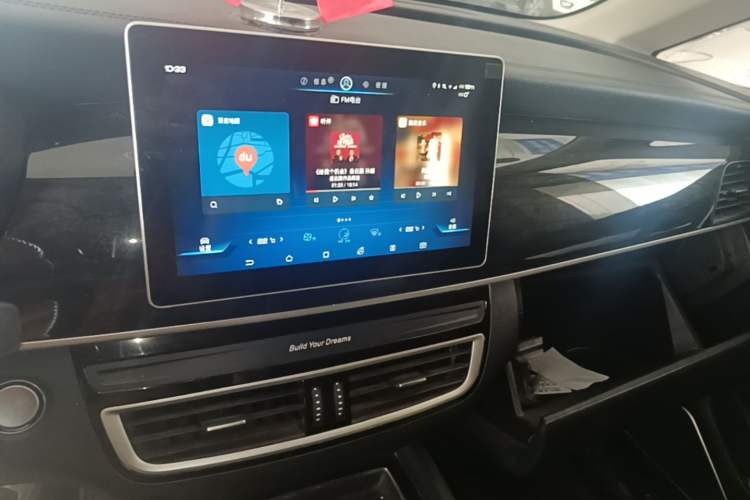 Used BYD Song MAX 2019 1.5T Automatic Smart Connect Ruiyi Sunroof Version 6 Seats China VI Standard Audio And AC Panel