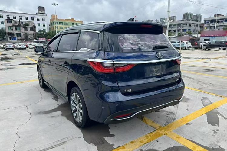 Used BYD Song MAX 2019 1.5T Automatic Smart Connect Ruiyi Sunroof Model 7 Seats China VI Standard Exterior 4