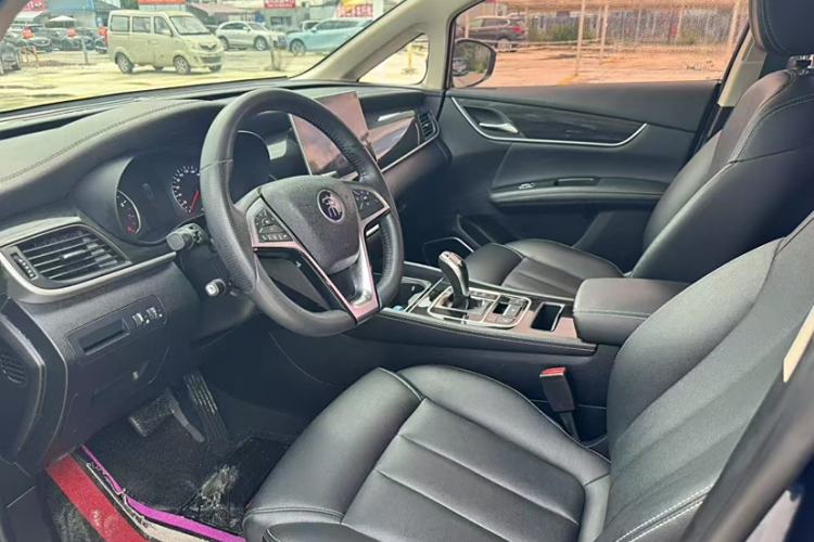 Used BYD Song MAX 2019 1.5T Automatic Smart Connect Ruiyi Sunroof Model 7 Seats China VI Standard Interior 2