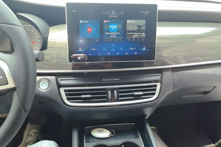 Used BYD Song MAX 2019 1.5T Automatic Smart Connect Ruiyi Sunroof Model 7 Seats China VI Standard Audio And AC Panel