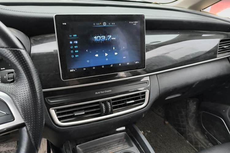 Used BYD Song MAX 2019 1.5T Automatic Smart Connect Ruiyi Sunroof Model 7 Seats China VI Standard Audio And AC Panel