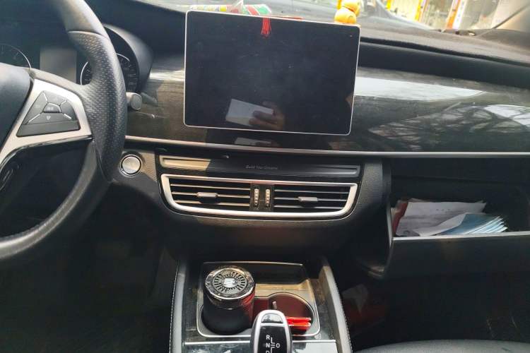 Used BYD Song MAX 2019 1.5T Automatic Smart Connect Ruiyi Model 7 Seats China V Emission Standard Audio And AC Panel