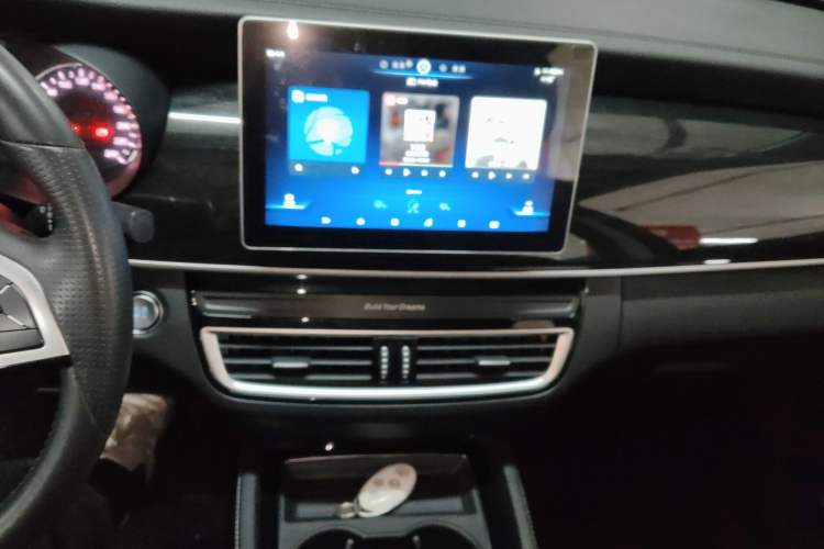 Used BYD Song MAX 2019 1.5T Automatic Smart Connect Ruiyi Sunroof Model 7 Seats China VI Standard Audio And AC Panel
