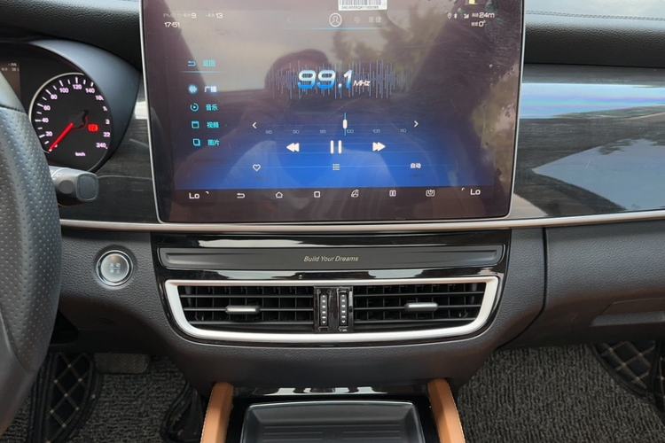Used BYD Song MAX 2019 1.5T Automatic Smart Connect ZhiLian RuiDong 6-Seater China V Standard Audio And AC Panel