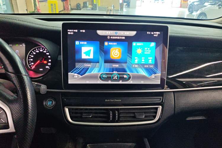 Used BYD Song MAX 2019 1.5T Automatic Smart Connect ZhiLian RuiDong Model 7 Seats China V Emission Standard Audio And AC Panel