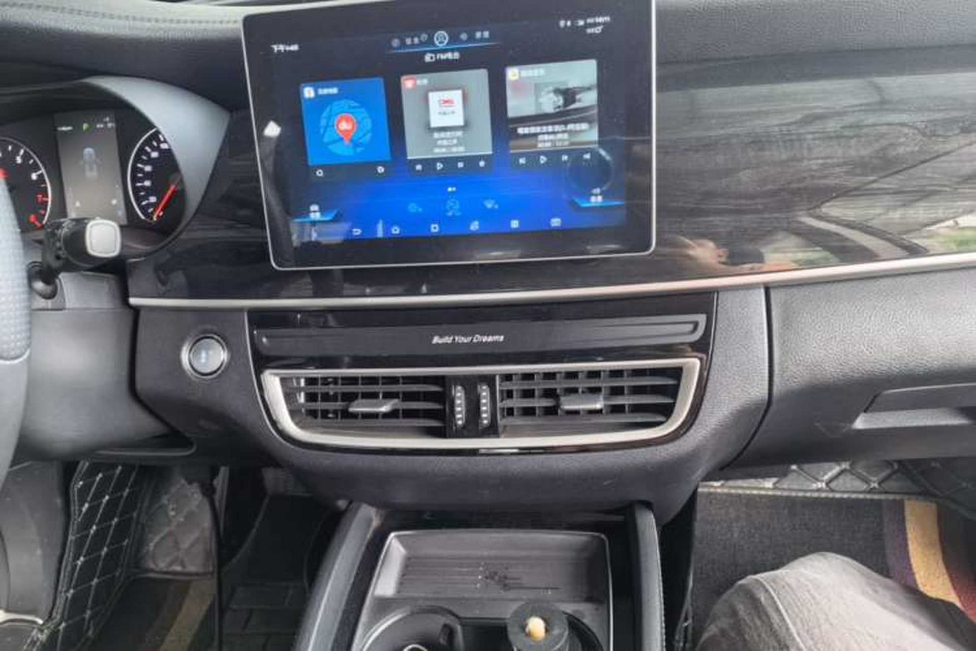 Used BYD Song MAX 2019 1.5T Automatic Smart Connect Ruiyi Sunroof Model 7 Seats China VI Standard Audio And AC Panel