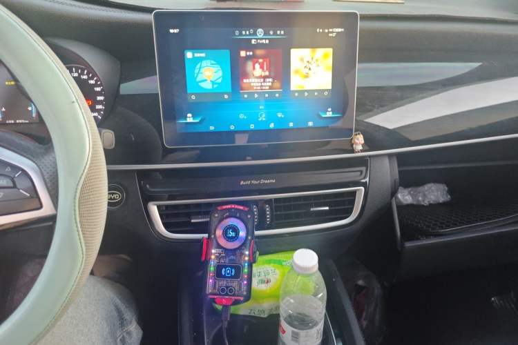 Used BYD Song MAX 2019 1.5T Automatic Smart Connect Ruiyi Sunroof Model 7 Seats China VI Standard Audio And AC Panel