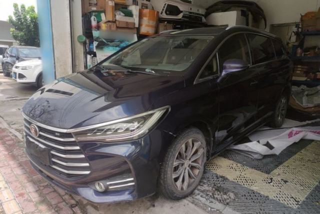Used BYD Song MAX 2019 1.5T Automatic Smart Connect Ruiyi Sunroof Model 7 Seats China VI Standard