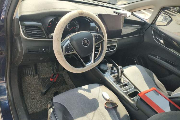 Used BYD Song MAX 2019 1.5T Automatic Smart Connect Prestige 7-Seater China V Standard Center Console