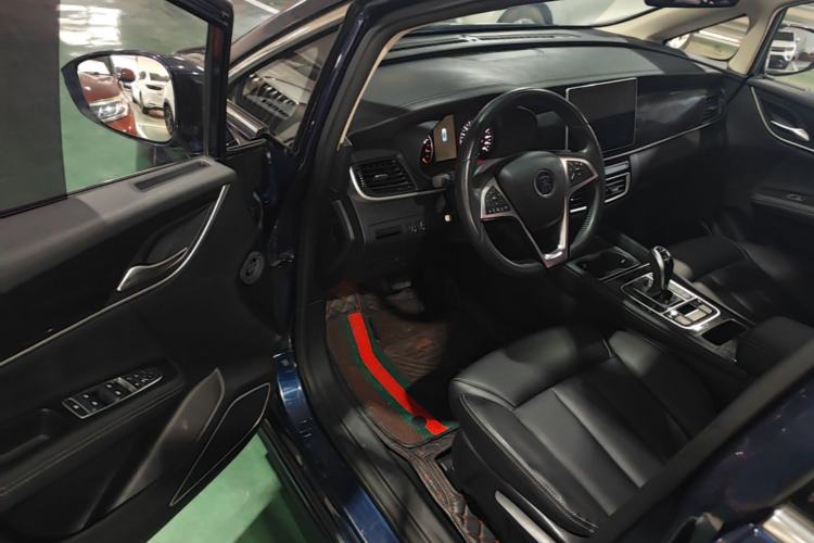Used BYD Song MAX 2019 1.5T Automatic Smart Connect Ruiyi Sunroof Model 7 Seats China VI Standard Driver Seat
