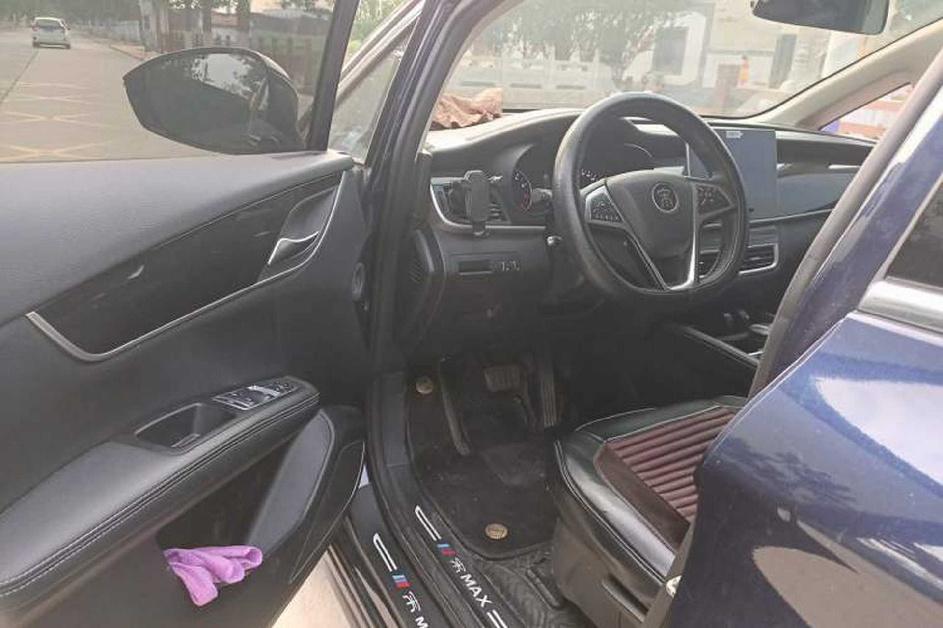 Used BYD Song MAX 2019 1.5T Automatic Smart Connect Ruiyi Sunroof Model 7 Seats China VI Standard Driver Seat