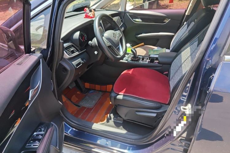 Used BYD Song MAX 2019 1.5T Automatic Smart Connect ZhiLian RuiDong Model 7 Seats China V Emission Standard Driver Seat