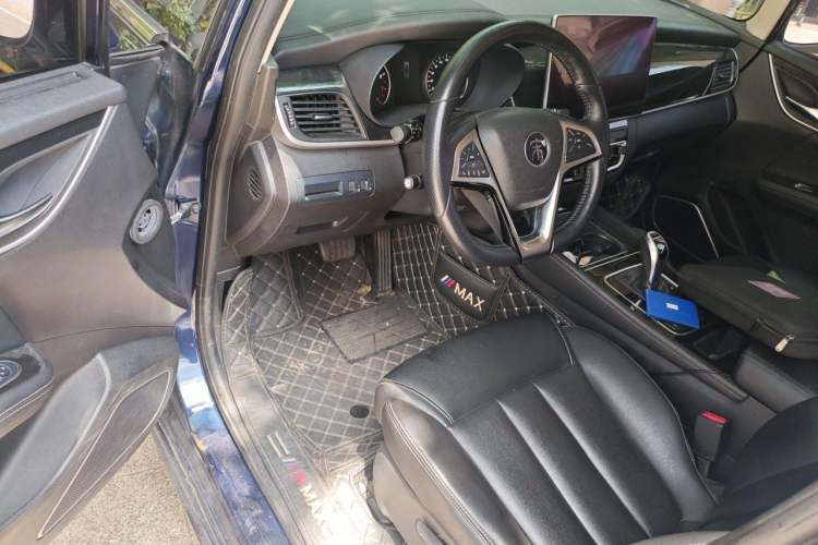 Used BYD Song MAX 2019 1.5T Automatic Smart Connect ZhiLian RuiDong 6-Seater China V Standard Driver Seat