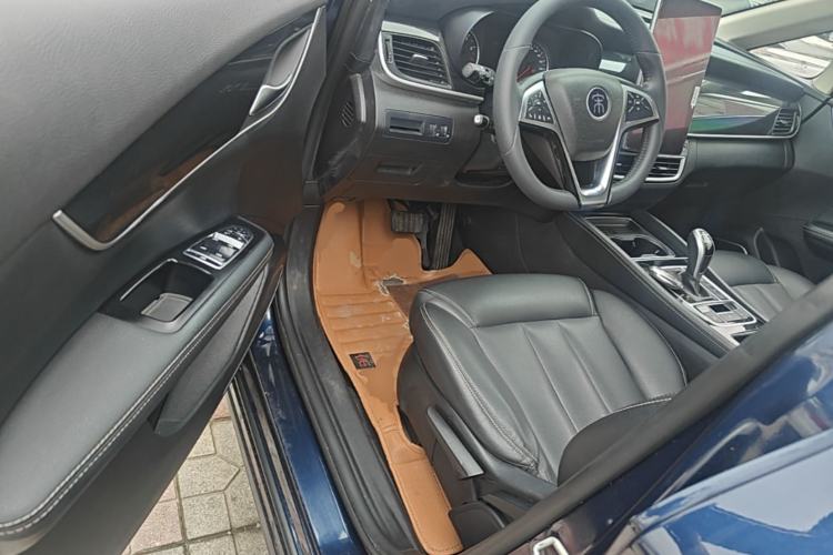 Used BYD Song MAX 2019 1.5T Automatic Smart Connect Prestige Model 6 Seats China V Standard Driver Seat