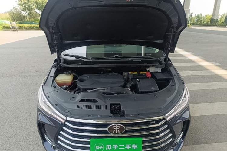 Used BYD Song MAX 2019 1.5T Automatic Smart Connect Ruiyi Sunroof Version 6 Seats China VI Standard Engine Bay