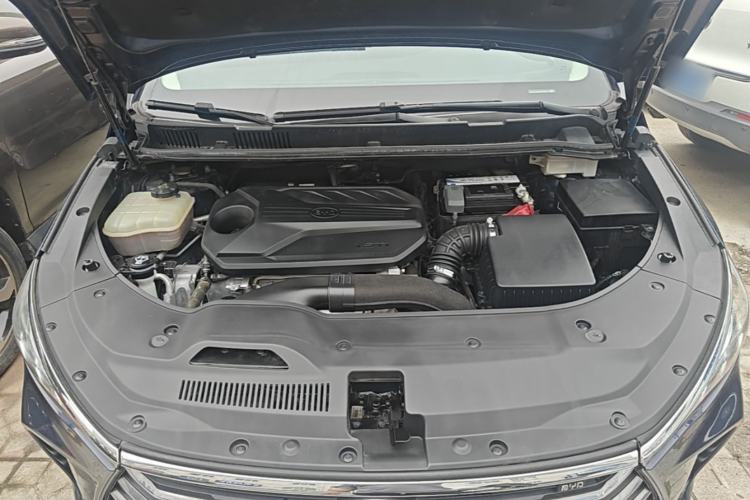 Used BYD Song MAX 2019 1.5T Automatic Smart Connect Prestige Model 6 Seats China V Standard Engine Bay