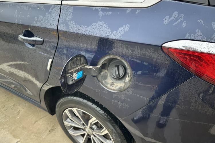 Used BYD Song MAX 2019 1.5T Automatic Smart Connect Prestige Model 6 Seats China VI Standard Exterior 1
