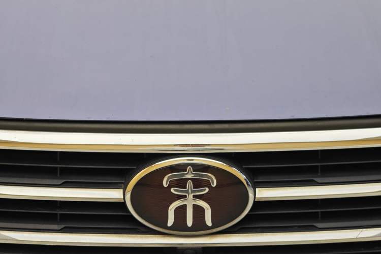 Used BYD Song MAX 2019 1.5T Automatic Smart Connect ZhiLian RuiDong 6-Seater China V Standard Exterior 12