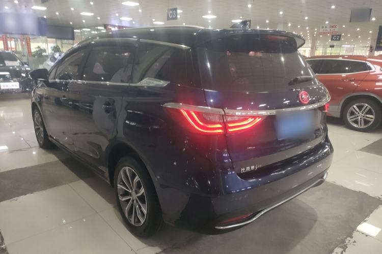 Used BYD Song MAX 2019 1.5T Automatic Smart Connect Prestige 7-Seater China VI Standard Exterior 2