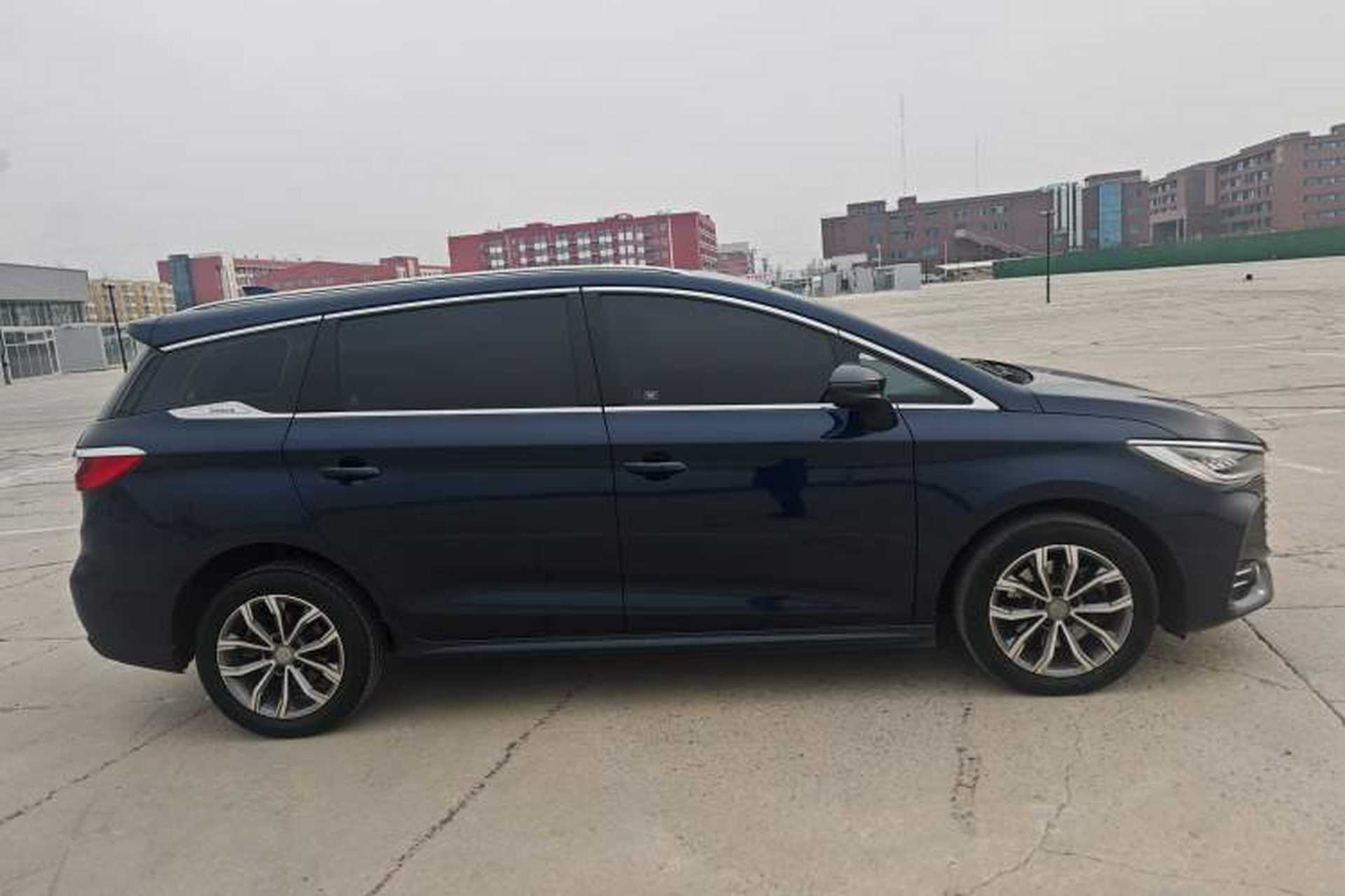 Used BYD Song MAX 2019 1.5T Automatic Smart Connect Ruiyi Sunroof Model 7 Seats China VI Standard Exterior 2