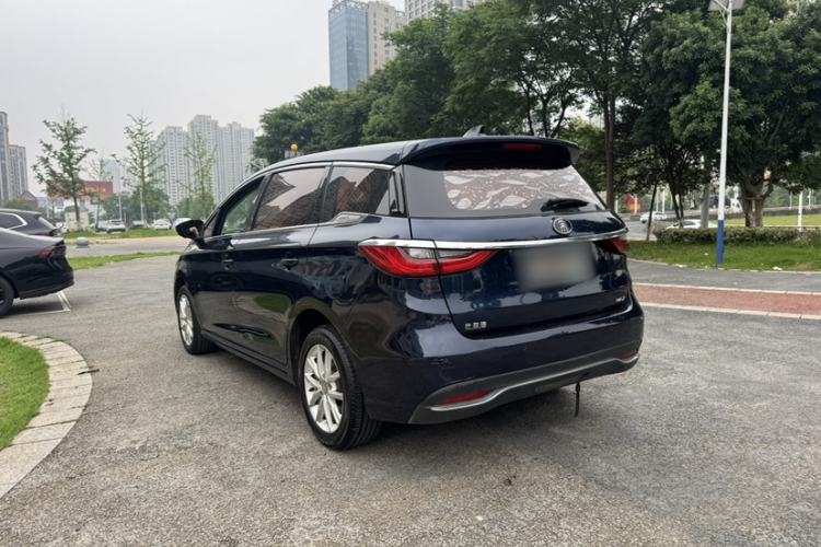 Used BYD Song MAX 2019 1.5T Manual Smart Connect Ruiyi Model 7 Seats China V Emission Standard Exterior 3