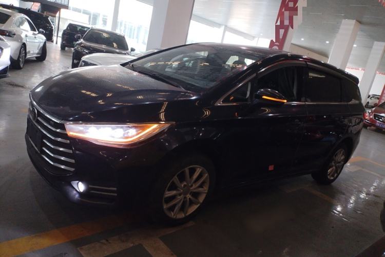 Used BYD Song MAX 2019 1.5T Manual Smart Connect Ruiyi Model 7 Seats China V Emission Standard Exterior 3