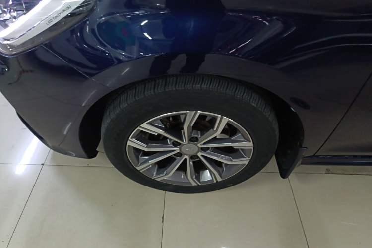 Used BYD Song MAX 2019 1.5T Automatic Smart Connect Ruiyi Sunroof Version 6 Seats China VI Standard Exterior 4