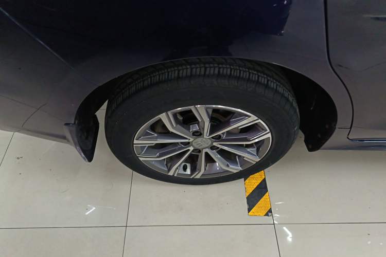 Used BYD Song MAX 2019 1.5T Automatic Smart Connect Ruiyi Sunroof Version 6 Seats China VI Standard Exterior 5