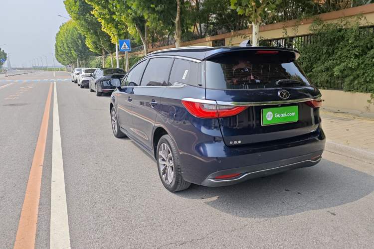 Used BYD Song MAX 2019 1.5T Automatic Smart Connect Ruiyi Sunroof Model 7 Seats China VI Standard Exterior 5