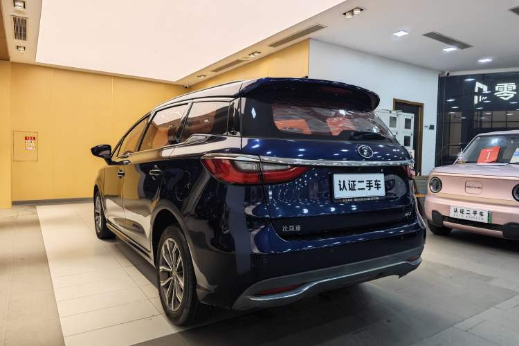 Used BYD Song MAX 2019 1.5T Automatic Smart Connect ZhiLian RuiDong 6-Seater China V Standard Exterior 5