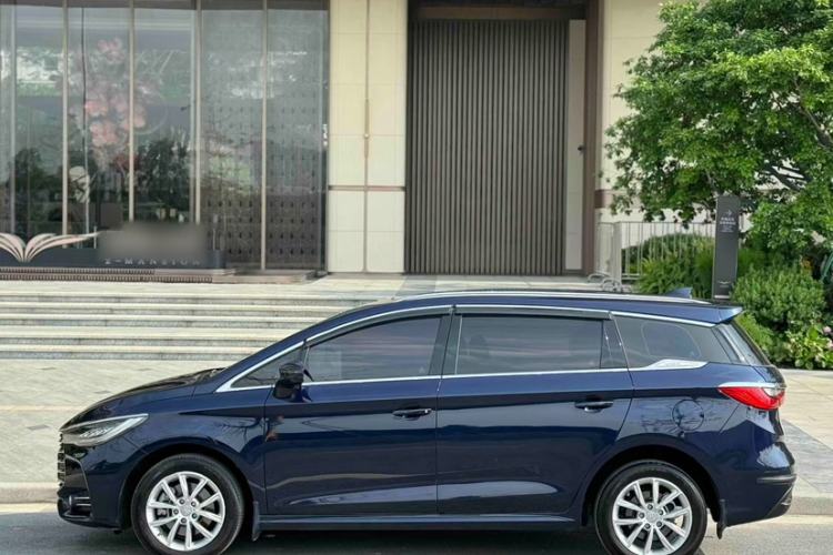 Used BYD Song MAX 2019 1.5T Manual Smart Connect Ruiyi Sunroof Model 6 Seats China VI Standard Exterior 5