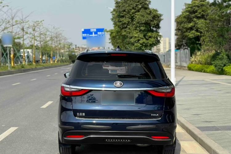 Used BYD Song MAX 2019 1.5T Manual Smart Connect Ruiyi Sunroof Model 6 Seats China VI Standard Exterior 6