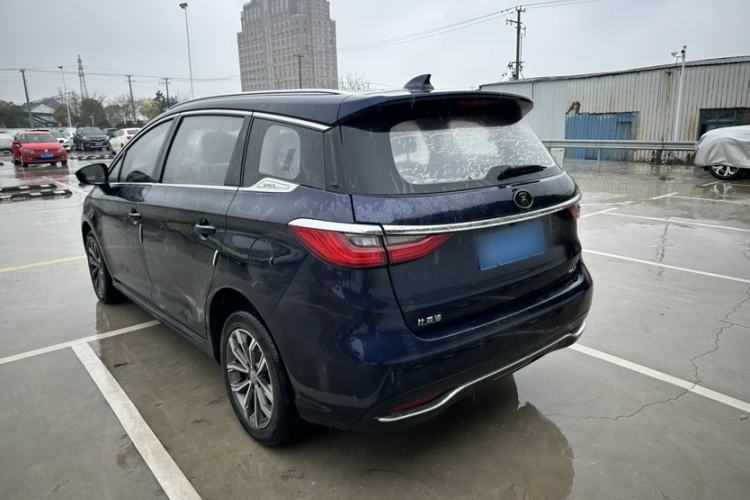 Used BYD Song MAX 2019 1.5T Automatic Smart Connect Prestige Model 6 Seats China VI Standard Exterior 9