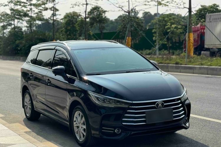 Used BYD Song MAX 2019 1.5T Manual Smart Connect Ruiyi Sunroof Model 6 Seats China VI Standard Exterior 9