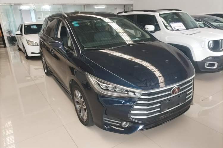 Used BYD Song MAX 2019 1.5T Automatic Smart Connect Ruiyi Sunroof Model 7 Seats China VI Standard Front Right 45 Deg