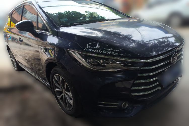 Used BYD Song MAX 2019 1.5T Automatic Smart Connect Ruiyi Sunroof Version 6 Seats China VI Standard Front Right 45 Deg