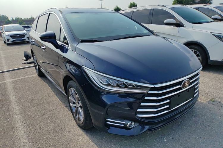 Used BYD Song MAX 2019 1.5T Automatic Smart Connect Ruiyi Model 6-Seater China V Standard Front Right 45 Deg