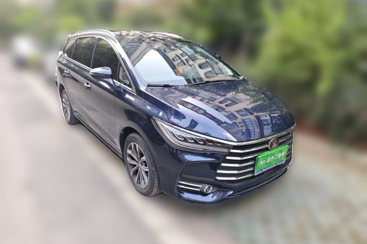 Used BYD Song MAX 2019 1.5T Automatic Smart Connect ZhiLian RuiDong 6-Seater China V Standard Front Right 45 Deg