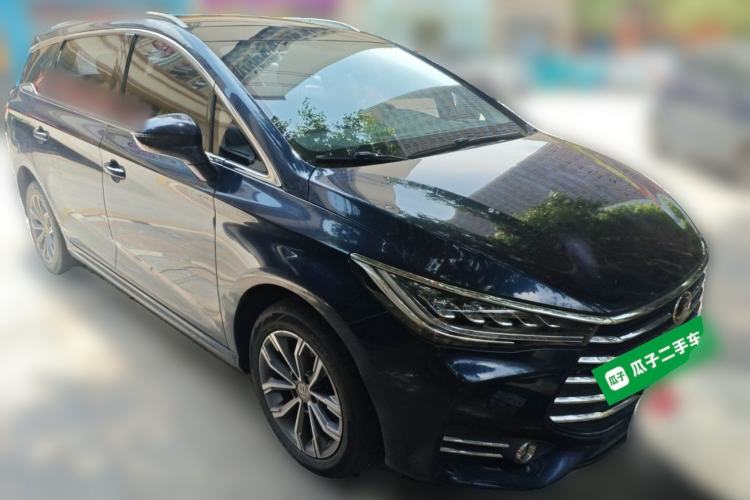 Used BYD Song MAX 2019 1.5T Automatic Smart Connect ZhiLian RuiDong 6-Seater China V Standard Front Right 45 Deg