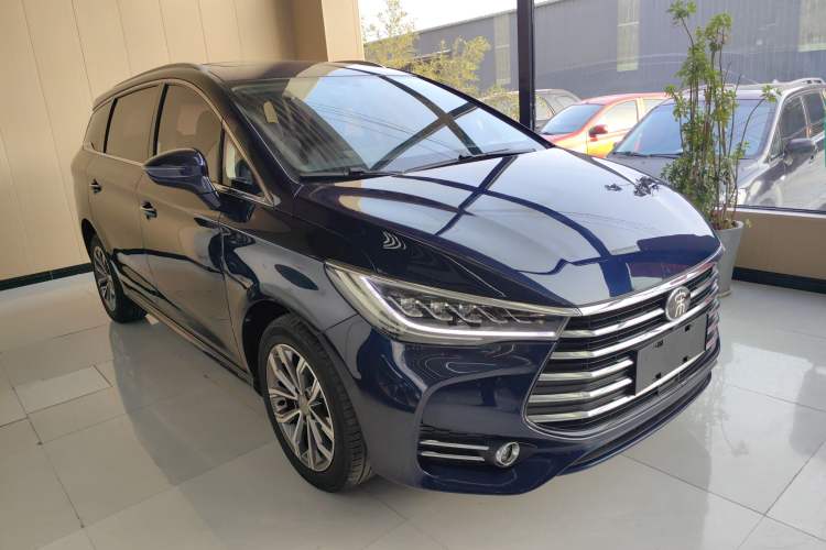 Used BYD Song MAX 2019 1.5T Automatic Smart Connect Ruiyi Sunroof Model 7 Seats China VI Standard Front Right 45 Deg