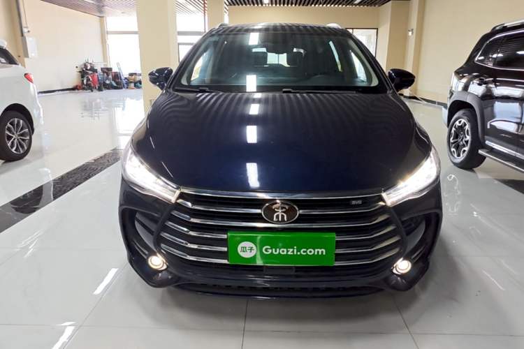 Used BYD Song MAX 2019 1.5T Automatic SmartConnect ZhiLian RuiDong Edition with 6 Seats China VI Standard Front