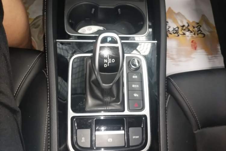 Used BYD Song MAX 2019 1.5T Automatic Smart Connect Ruiyi Sunroof Model 7 Seats China VI Standard Gear Lever