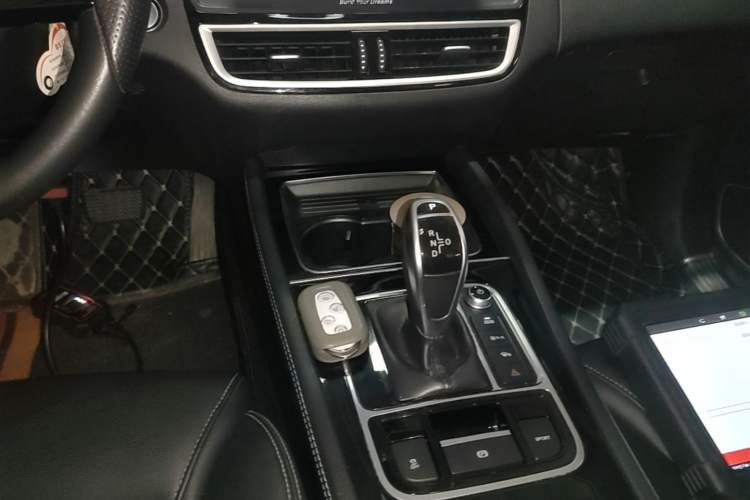 Used BYD Song MAX 2019 1.5T Automatic Smart Connect Ruiyi Sunroof Model 7 Seats China VI Standard Gear Lever